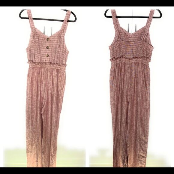 Romeo +Juliet Couture Linen Blend Jumpsuit - Picture 3 of 8